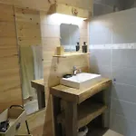 Le Bordarriben Sauna & Feriehus *