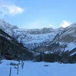 Le Bordarriben Sauna & Feriehus Gèdre