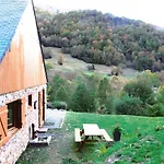 Hébergement de vacances Le Bordarriben Sauna&spa 4 étoiles *