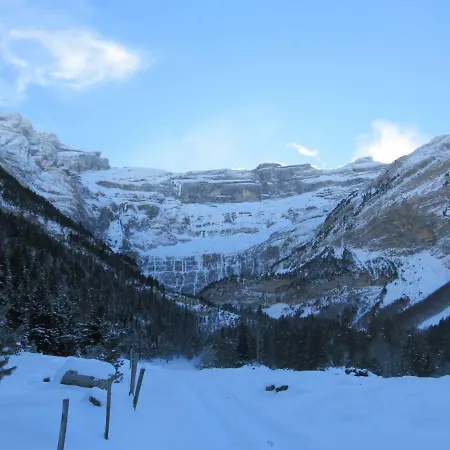 Le Bordarriben Sauna & Σπίτι διακοπών Gèdre
