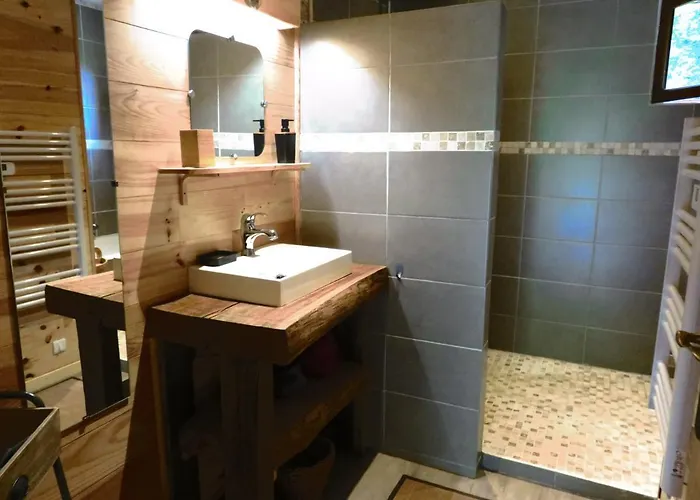 Le Bordarriben Sauna&spa Semesterbostad *